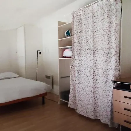 Bordeaux Apartment *
